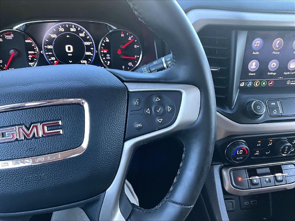 Used 2023 GMC Acadia Denali w/ Denali Ultimate Package AWD/4WD image 25