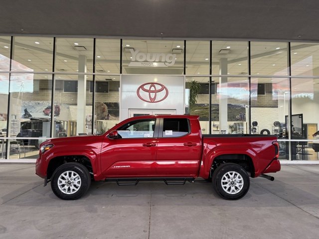New 2025 Toyota Tacoma SR5