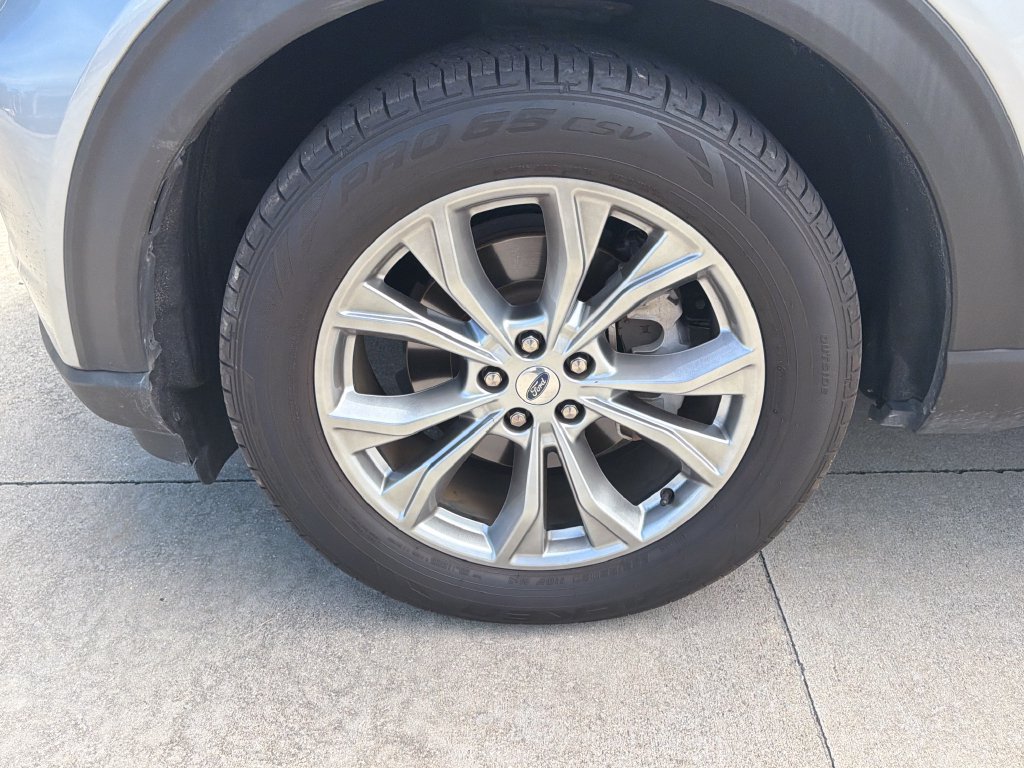 Certified 2020 Ford Explorer XLT w/ Equipment Group 202A RWD image 11
