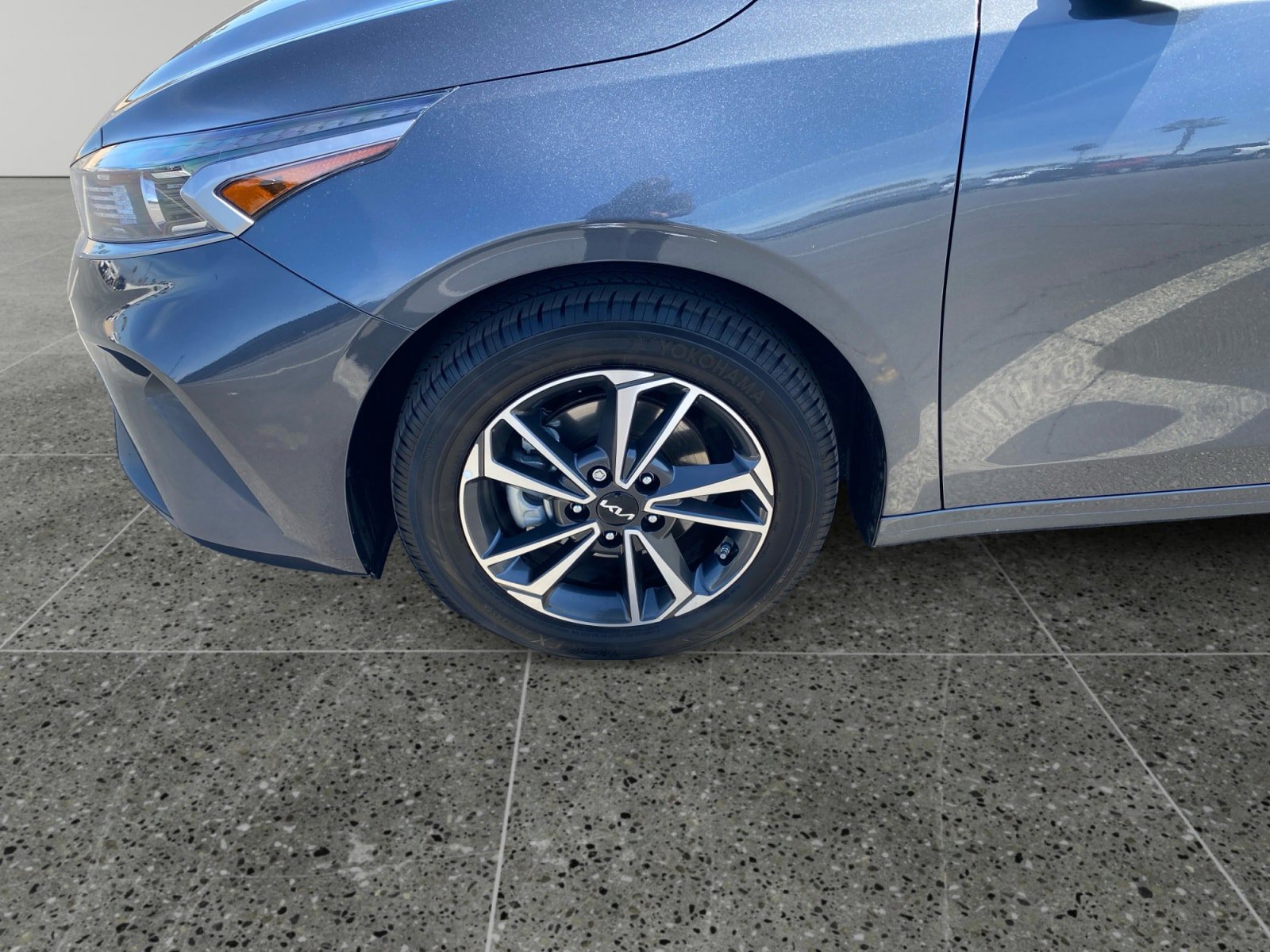 Used 2024 Kia Forte LXS w/ LXS Technology Package FWD image 14