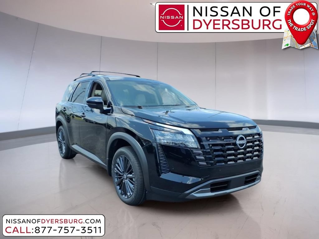 New 2026 Nissan Pathfinder SL w/ SL Premium Package