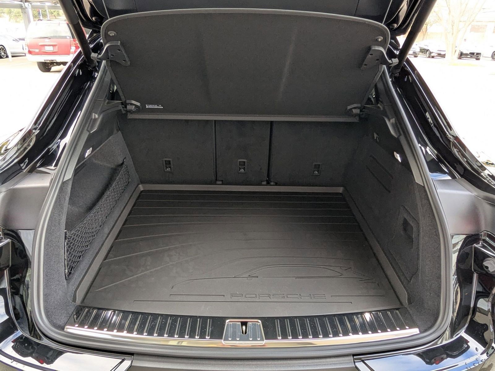 New 2026 Porsche Cayenne Coupe image 23