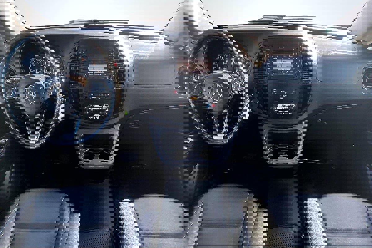 Used 2019 Mercedes-Benz Metris Passenger image 16