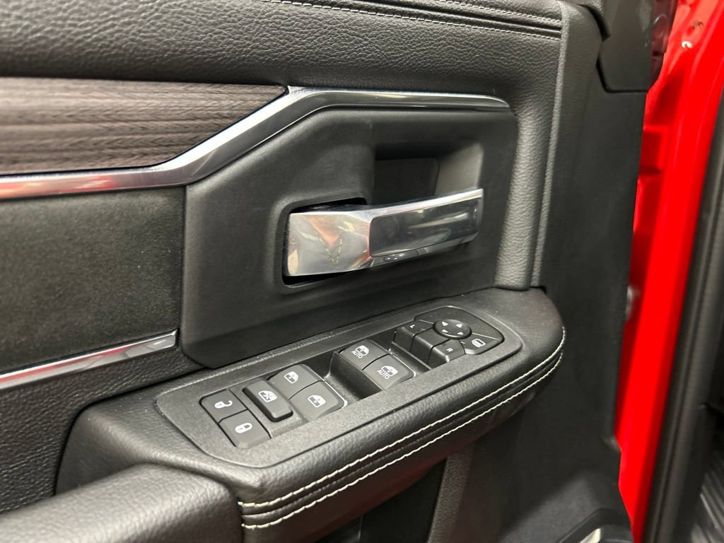 New 2026 RAM 4500 4x4 Crew Cab DRW w/ Laramie Trim Package image 26