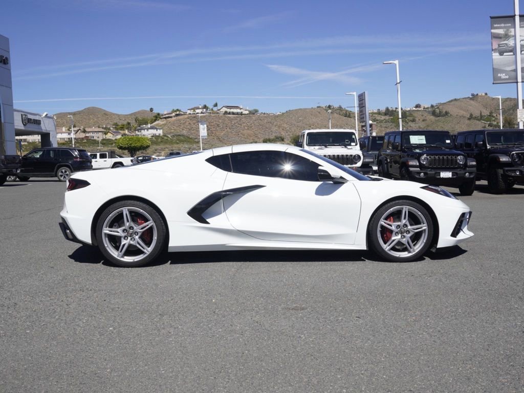 Used 2021 Chevrolet Corvette Stingray Coupe w/ 1LT image 3