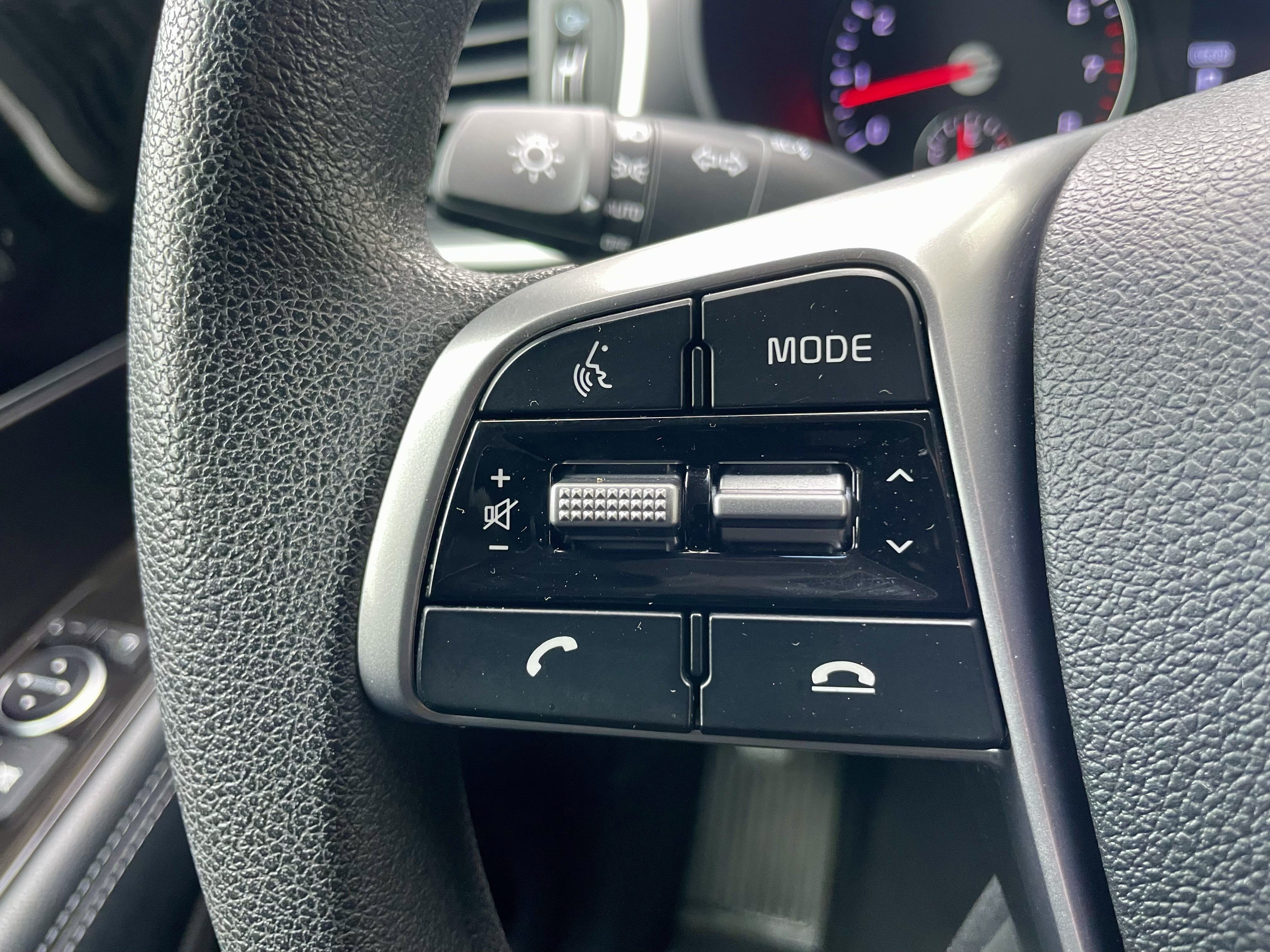 Used 2019 Kia Sorento AWD V6 image 22