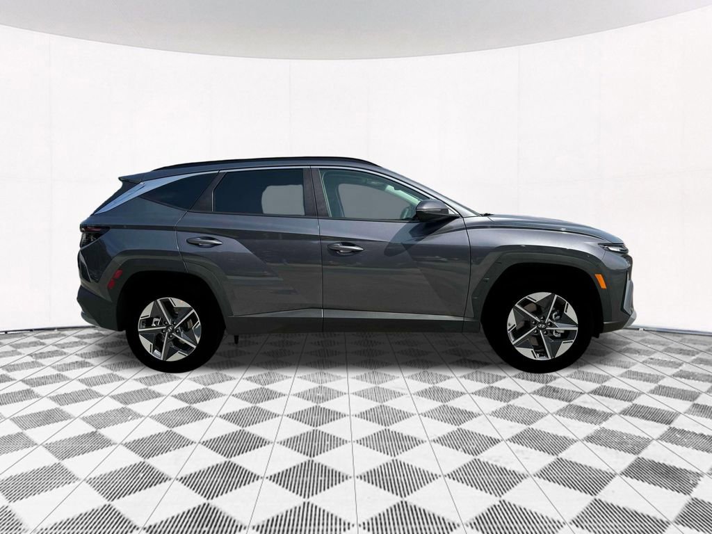 Used 2025 Hyundai Tucson SEL image 11