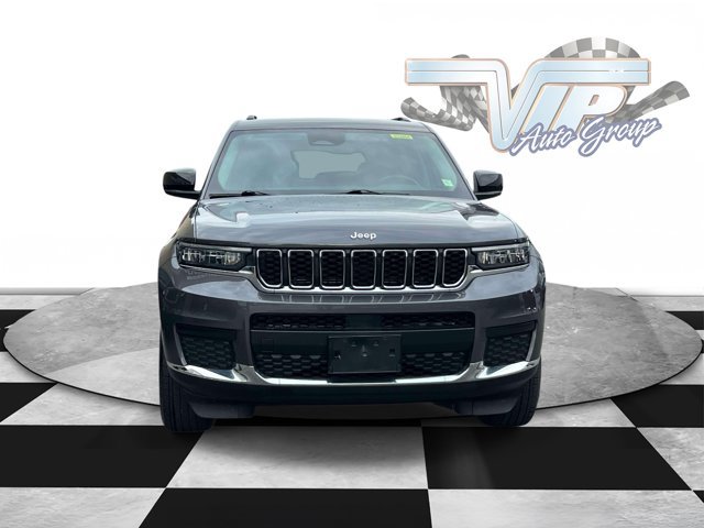 Used 2022 Jeep Grand Cherokee L Laredo w/ Luxury Tech Group I AWD/4WD image 2