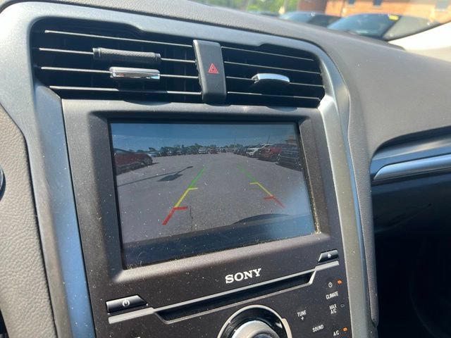 Used 2015 Ford Fusion Titanium FWD image 14