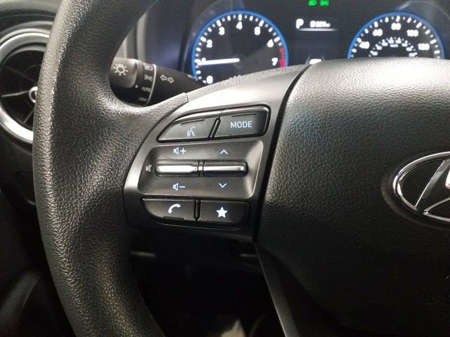 Used 2022 Hyundai Kona SEL image 4