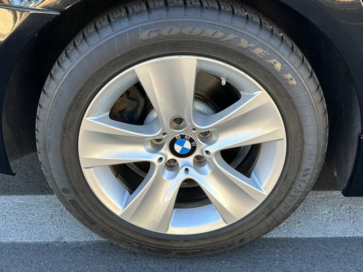 Used 2013 BMW 528i Sedan RWD image 54