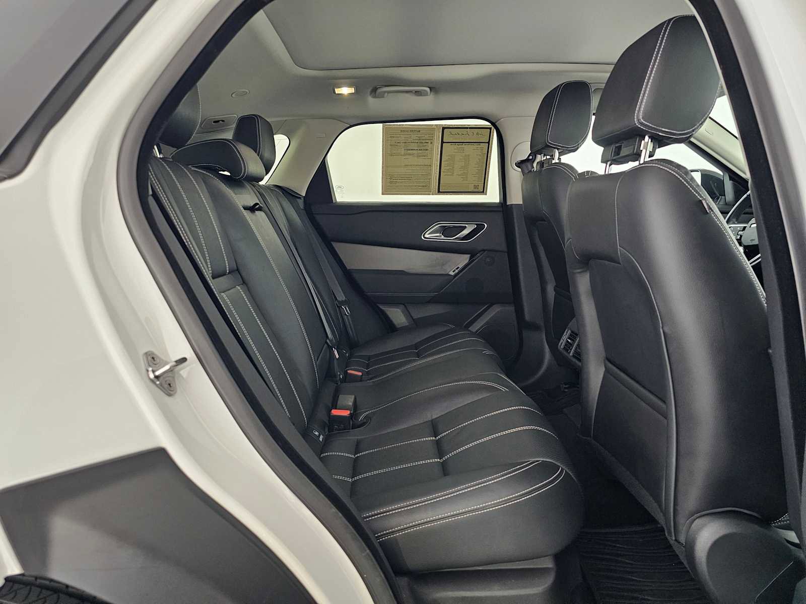 Used 2022 Land Rover Range Rover Velar S image 12