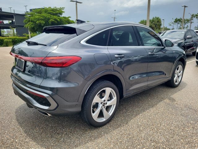 Certified 2025 Audi Q5 Premium Plus w/ Premium Plus AWD/4WD image 7