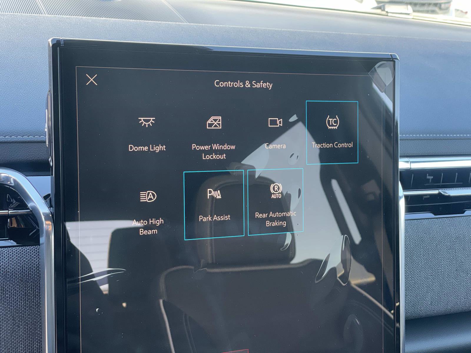 New 2026 GMC Sierra EV Elevation image 15