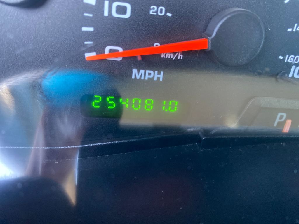 Used 2004 Ford F250 XLT image 16