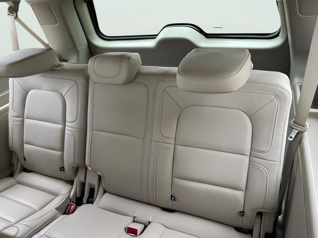 Used 2021 Lincoln Navigator L Reserve w/ Luxury Package image 34