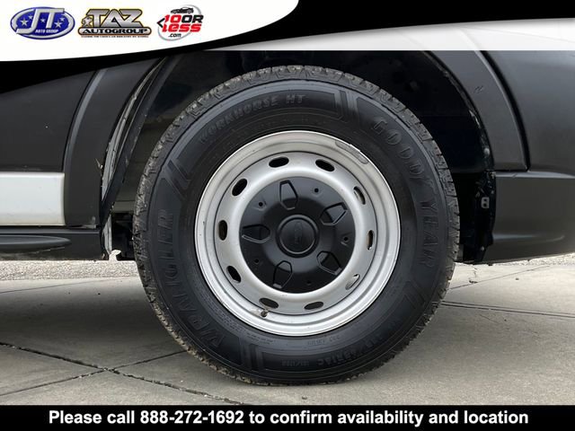 Used 2021 Ford Transit 150 XL image 9