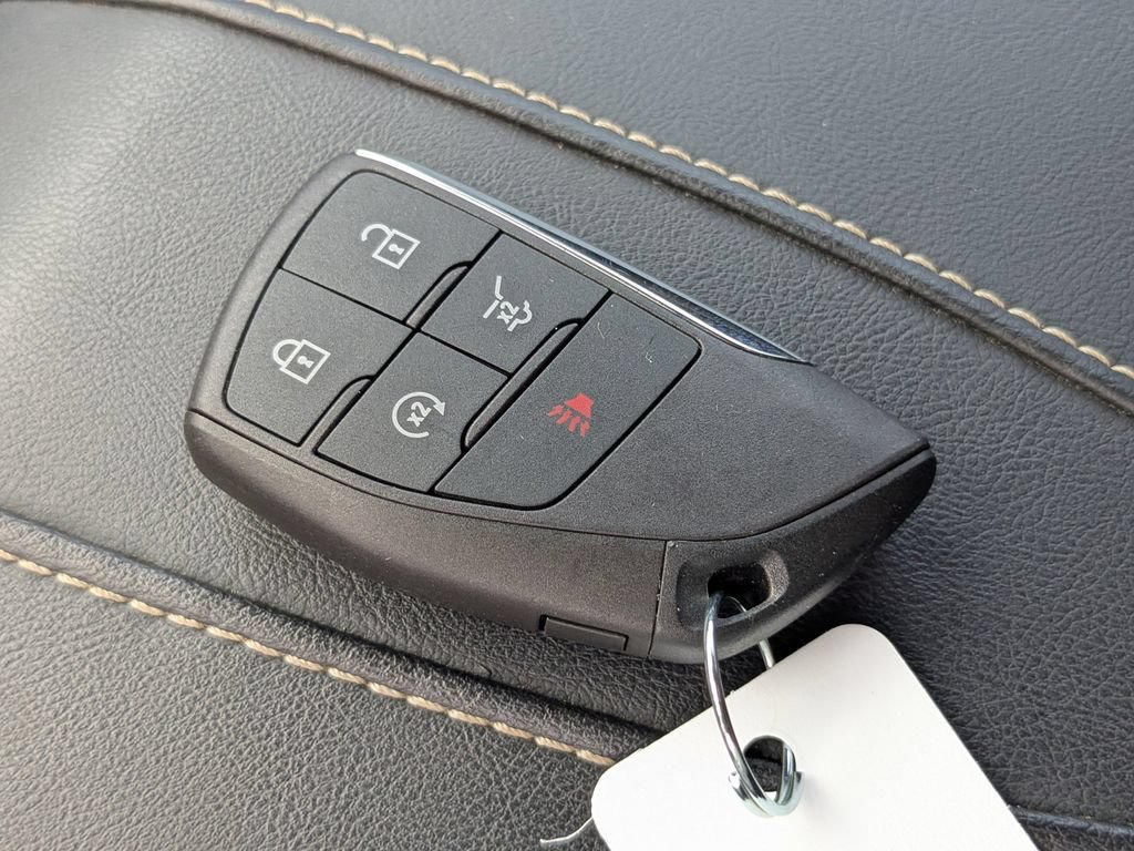Used 2025 GMC Acadia Elevation FWD image 26