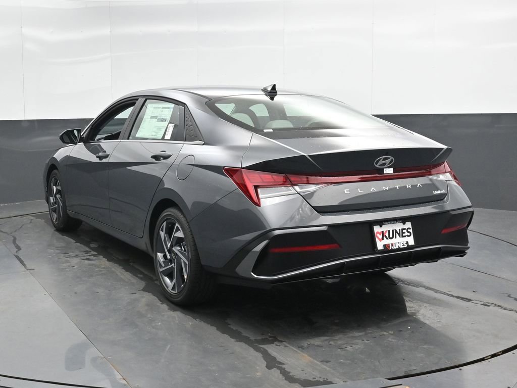 Certified 2025 Hyundai Elantra Limited image 10