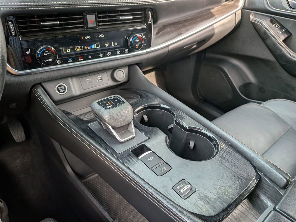 Used 2021 Nissan Rogue SL w/ Premium Package FWD image 32