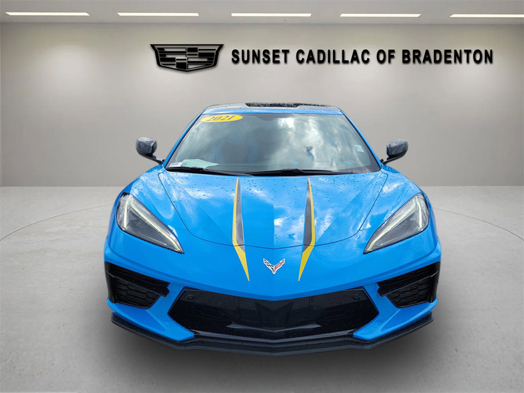 Used 2021 Chevrolet Corvette Stingray Premium Cpe w/ Z51 Performance Package image 2