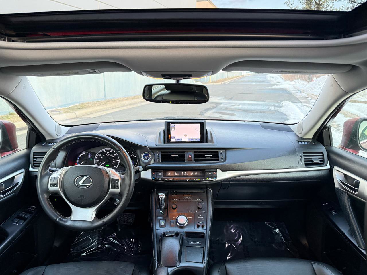 Used 2013 Lexus CT 200h w/ Premium Pkg w/Navigation image 26