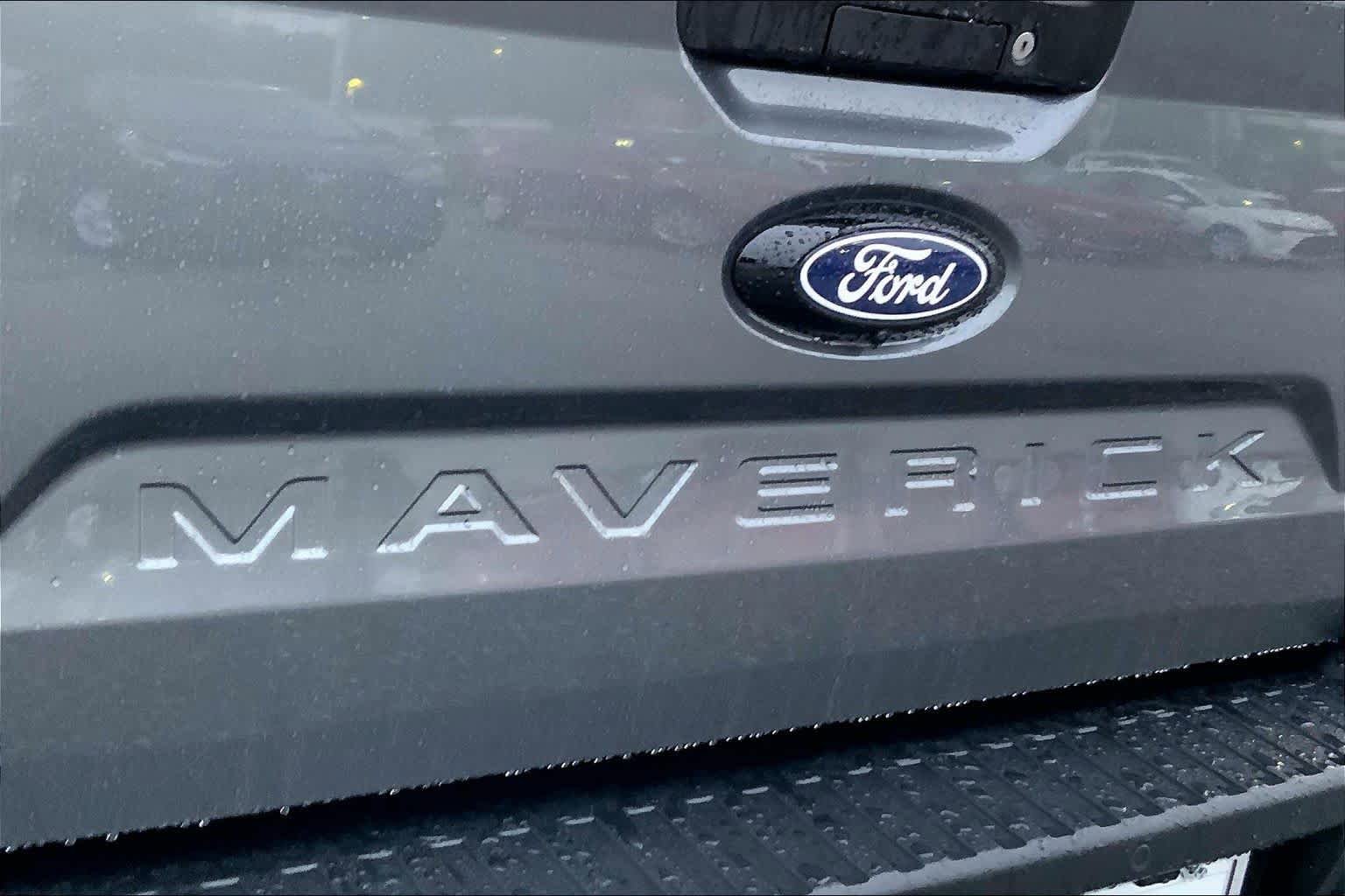 Used 2025 Ford Maverick XLT w/ Equipment Group 302A AWD/4WD image 30