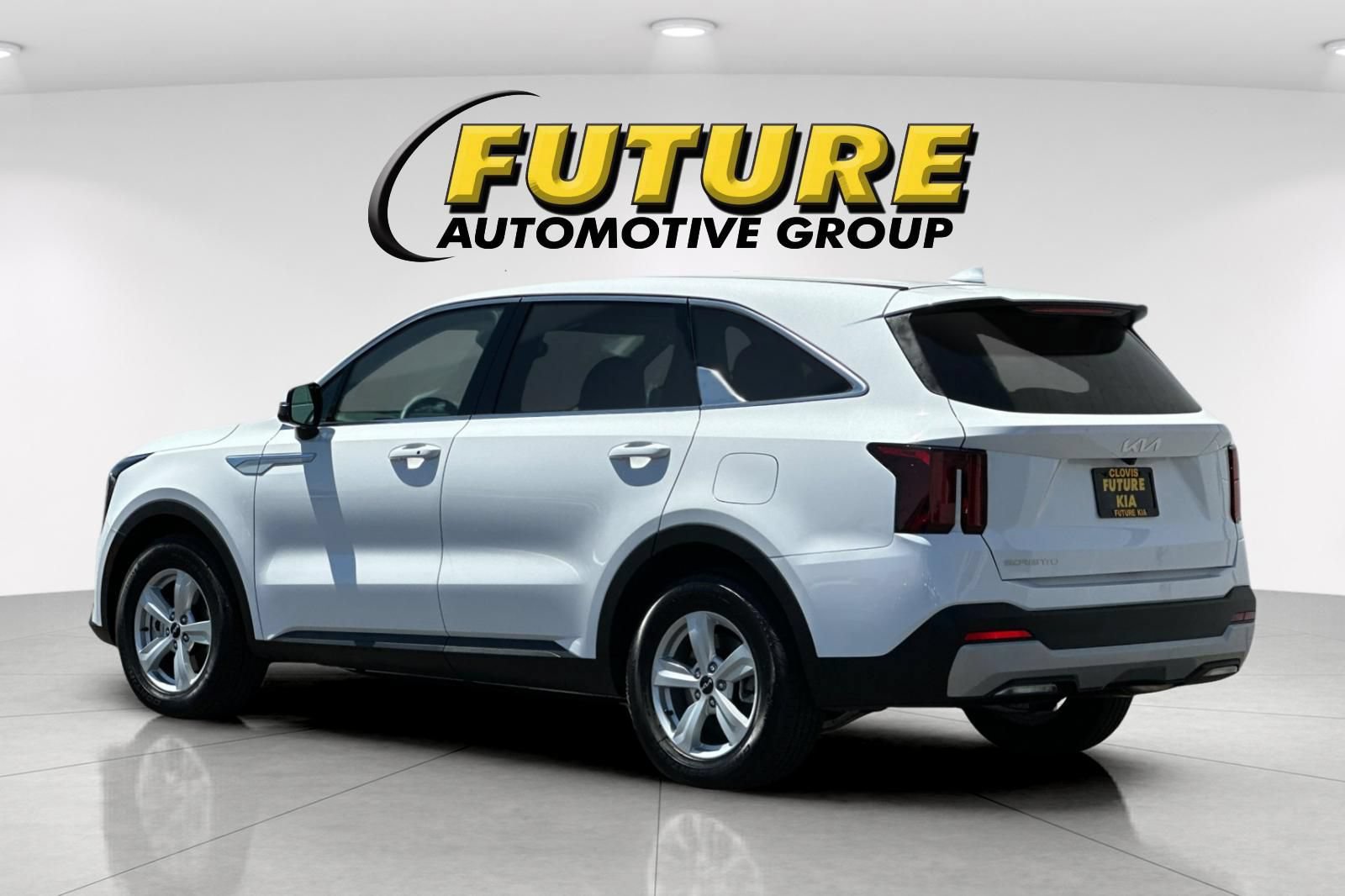 Used 2026 Kia Sorento LX FWD image 6