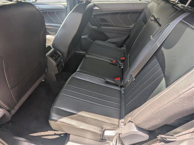 Used 2023 Volkswagen Tiguan SE R-Line image 19