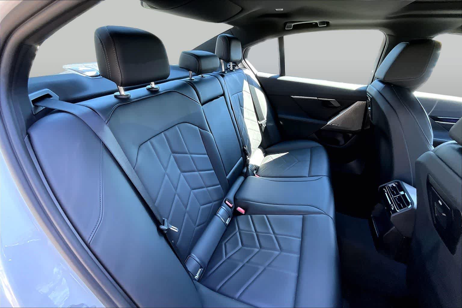 Certified 2026 BMW 540i xDrive AWD/4WD image 20