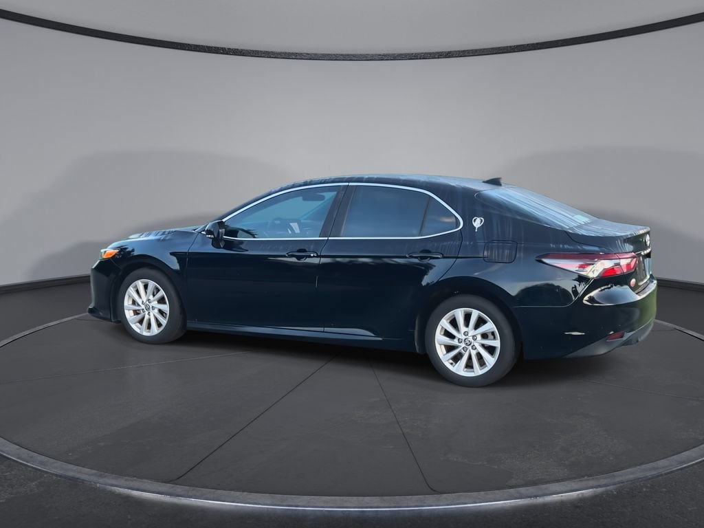 Used 2024 Toyota Camry LE FWD image 6