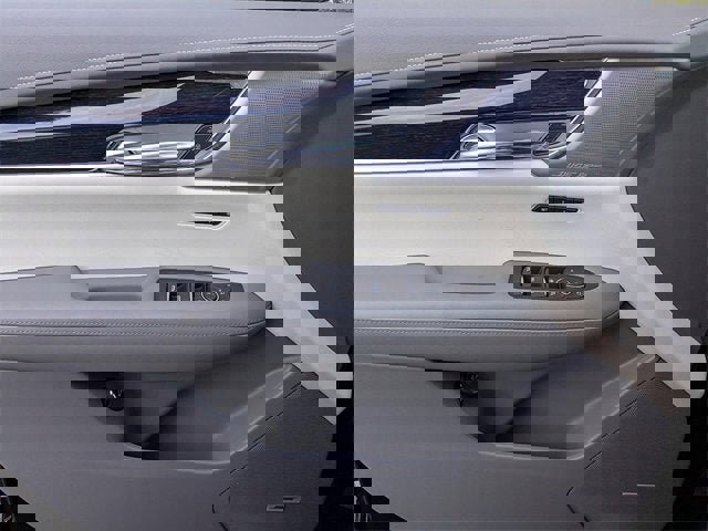 New 2025 Cadillac XT6 Premium Luxury w/ Technology Package image 25