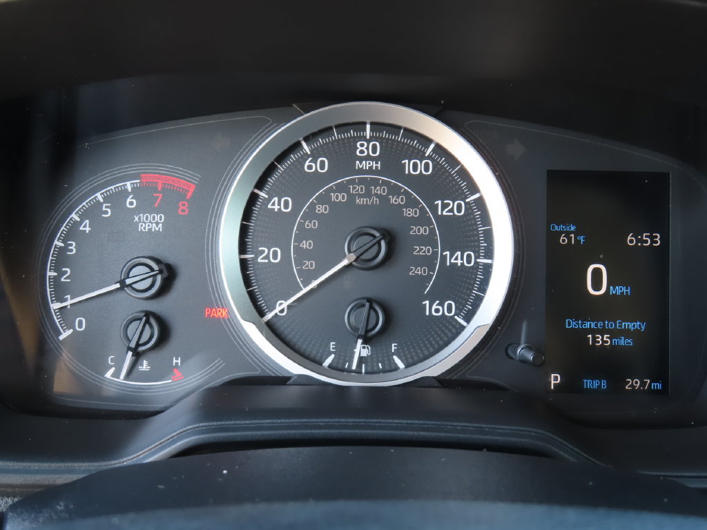 Used 2020 Toyota Corolla LE FWD image 9