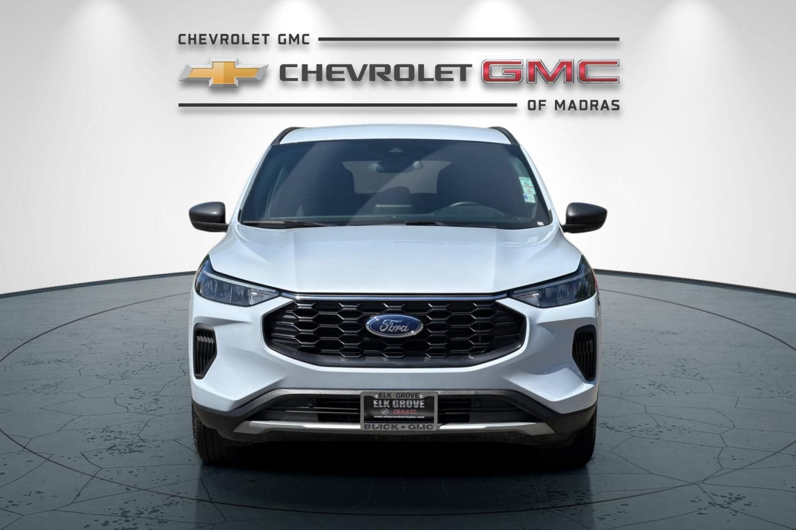 Used 2025 Ford Escape ST-Line FWD image 8