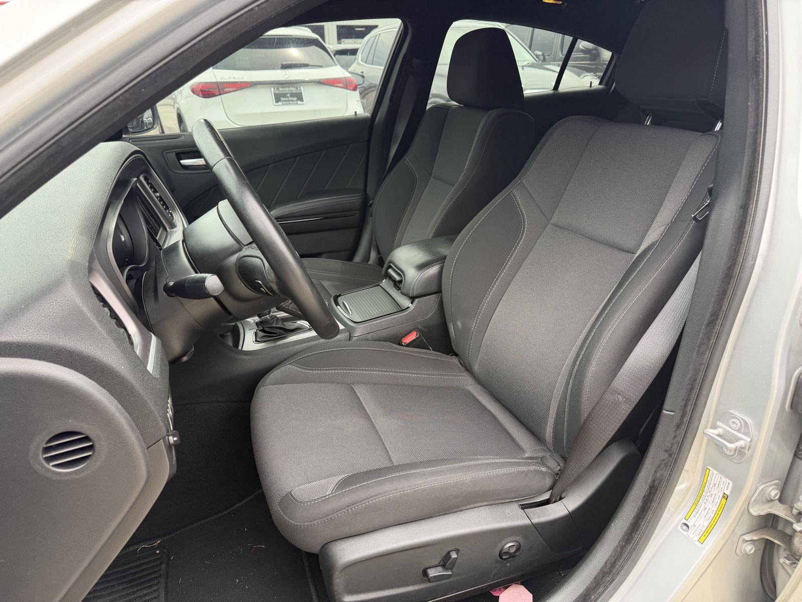 Used 2019 Dodge Charger SXT w/ Blacktop Package RWD image 8