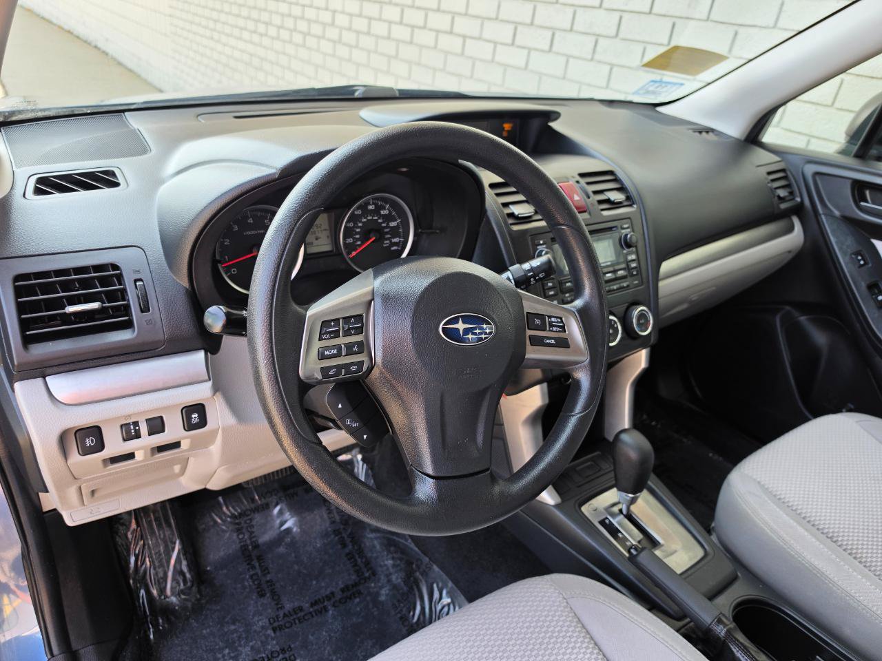 Used 2015 Subaru Forester 2.5i w/ Alloy Wheel Package AWD/4WD image 10