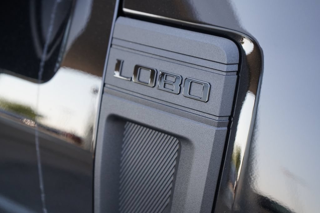 New 2026 Ford Maverick Lobo AWD/4WD image 7