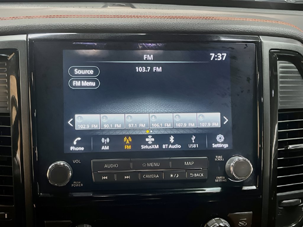 Used 2024 Nissan Titan PRO-4X w/ Pro-4x Convenience Package AWD/4WD image 15