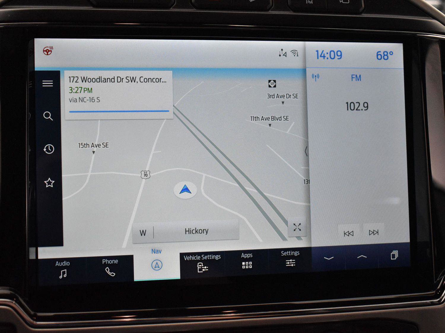 Used 2022 Ford F250 Platinum image 29