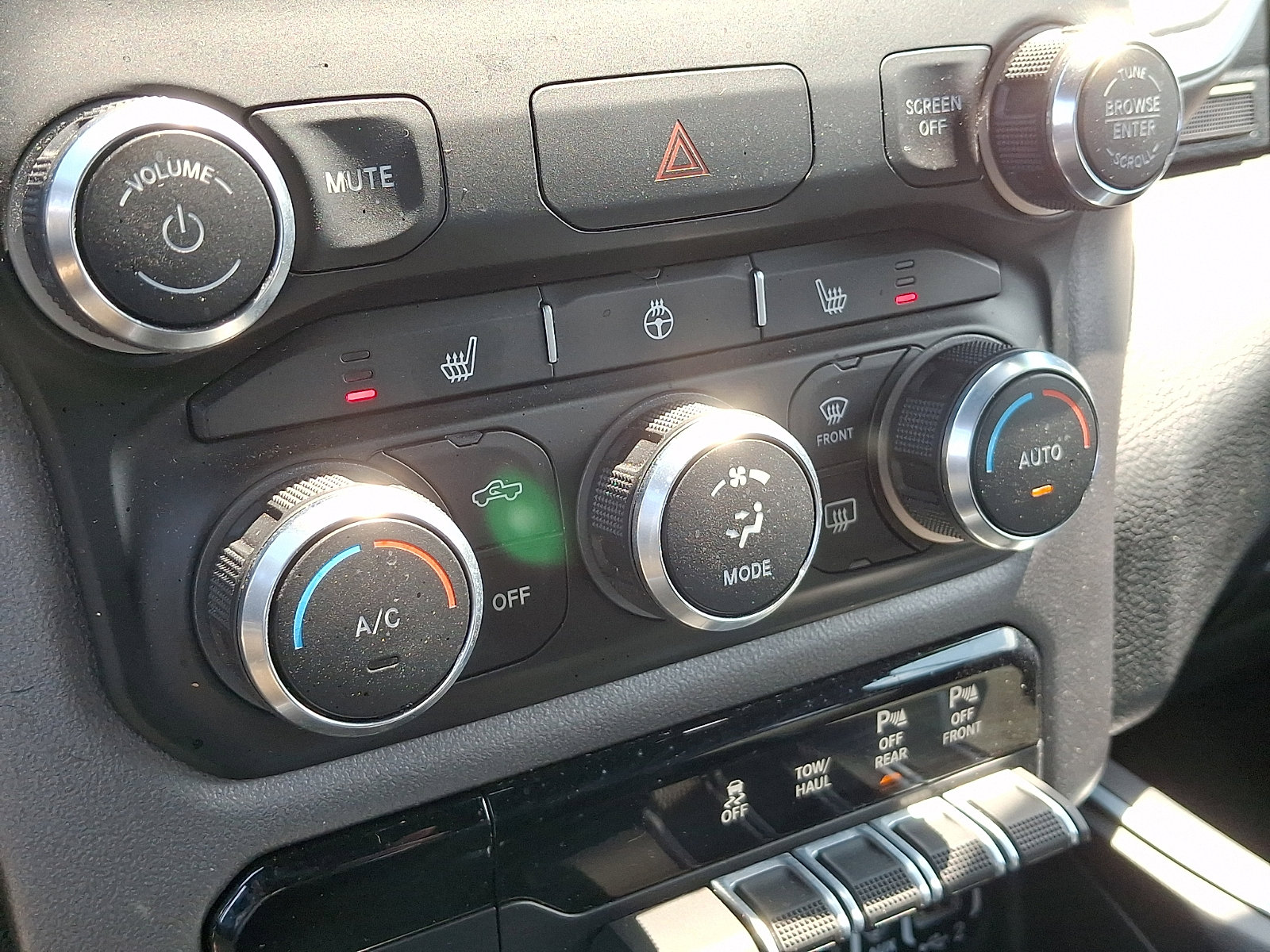 Certified 2022 RAM 1500 Big Horn AWD/4WD image 24