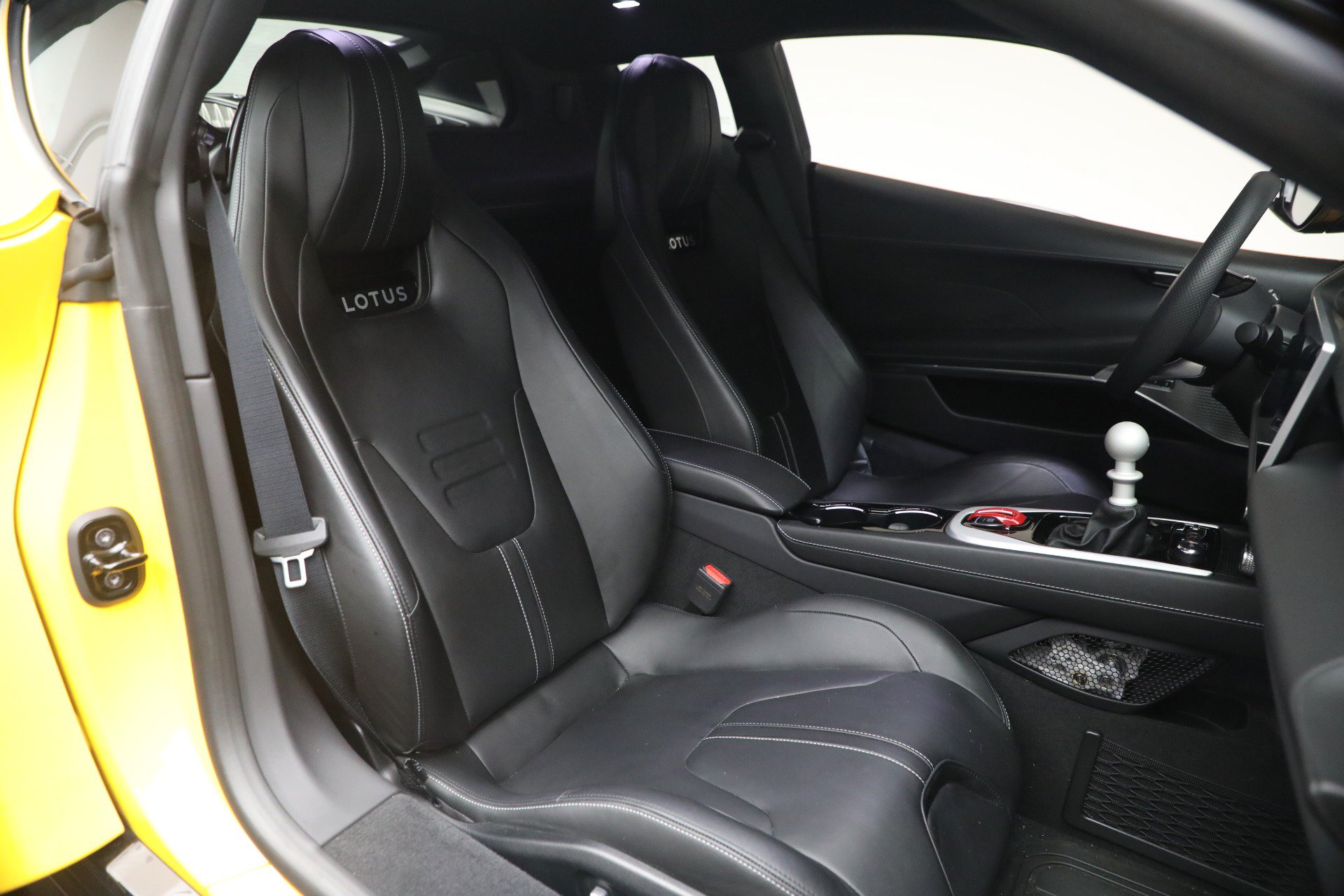 Used 2024 Lotus Emira First Edition RWD image 17