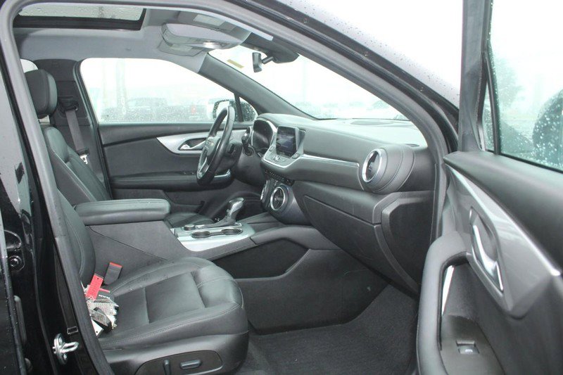 Used 2022 Chevrolet Blazer LT w/ Redline Edition image 11