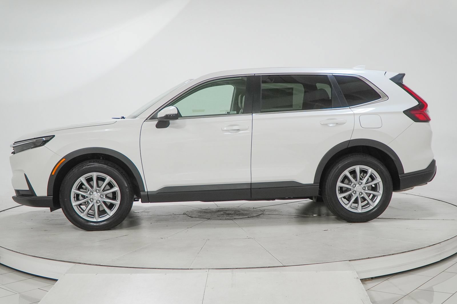 Certified 2026 Honda CR-V EX image 6