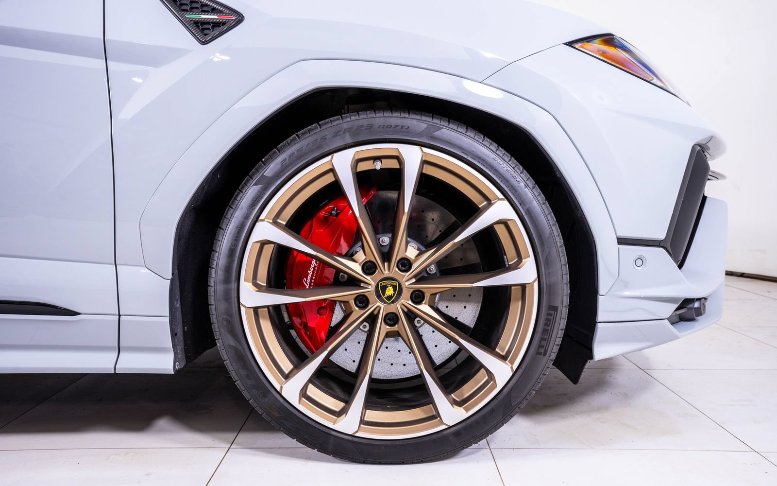 Used 2023 Lamborghini Urus S AWD/4WD image 14