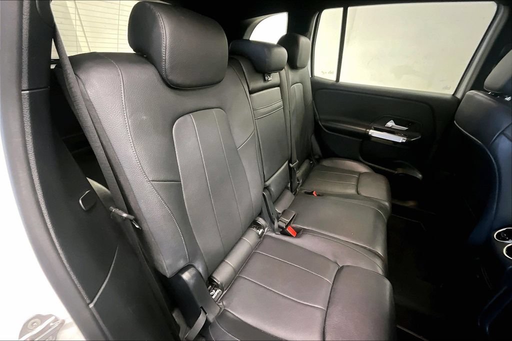 Used 2022 Mercedes-Benz GLB 250 image 23