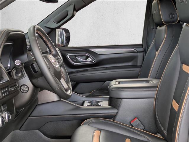 Used 2024 GMC Yukon AT4 w/ Technology Package image 17