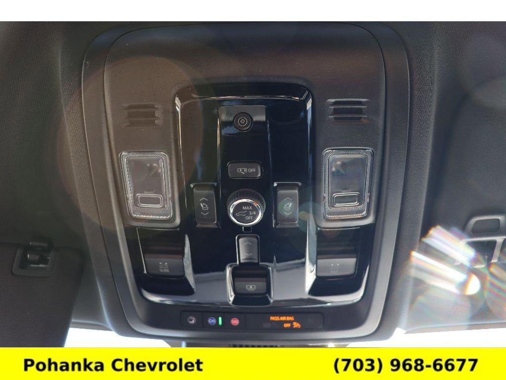 New 2026 Chevrolet Suburban Z71 w/ Z71 Off-Road Package image 19