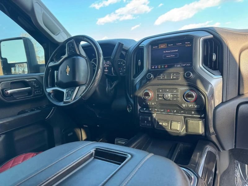 Used 2020 Chevrolet Silverado 2500 LTZ w/ LTZ Premium Package image 19