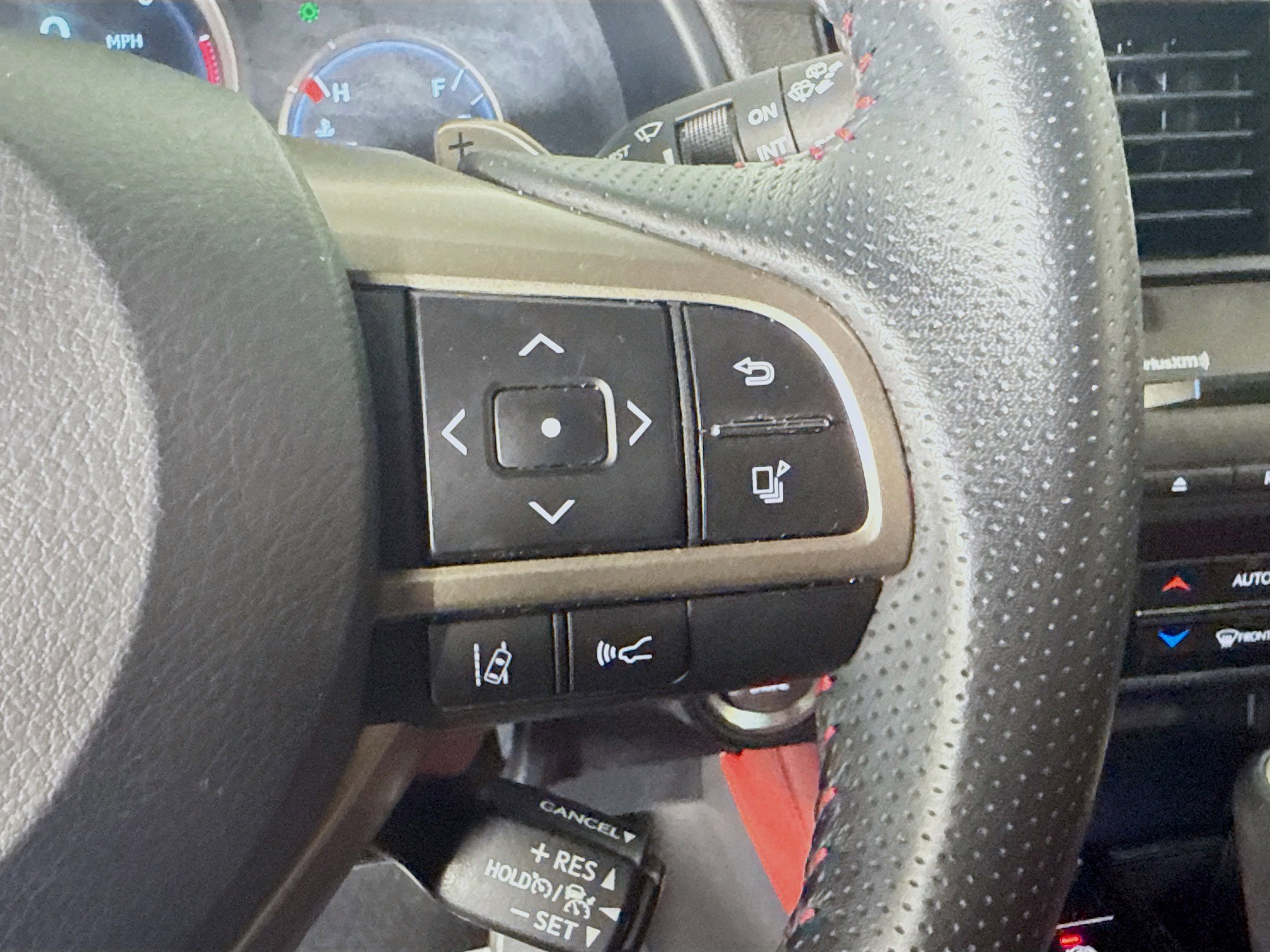 Used 2022 Lexus RX 350 F Sport w/ Accessory Package image 15