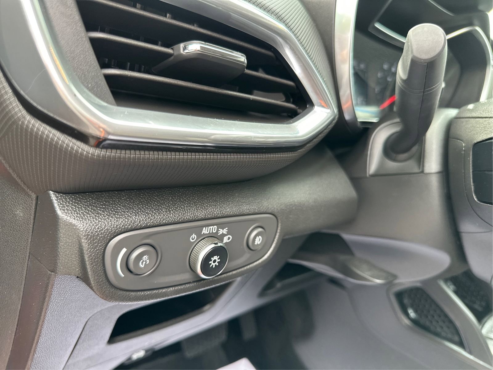 Certified 2022 Chevrolet TrailBlazer LT AWD/4WD image 19